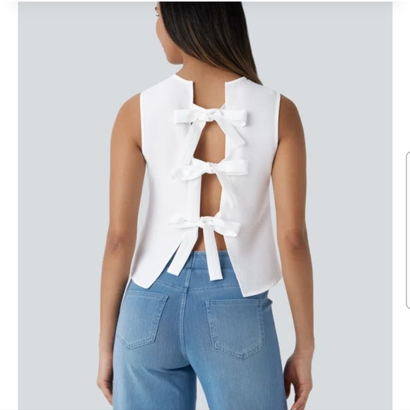 NWT Halara Round Neck Sleeveless Tie Back Casual Top Sz. S Tank Blouse - Picture 1 of 4